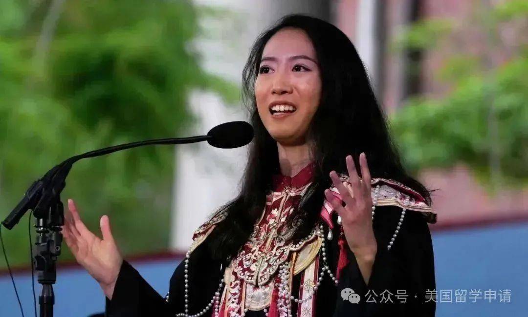 女生蒋雨融来自青岛英高毕业本科就读于杜克震撼全场！史上首位在哈佛毕业演讲的中国(图5)