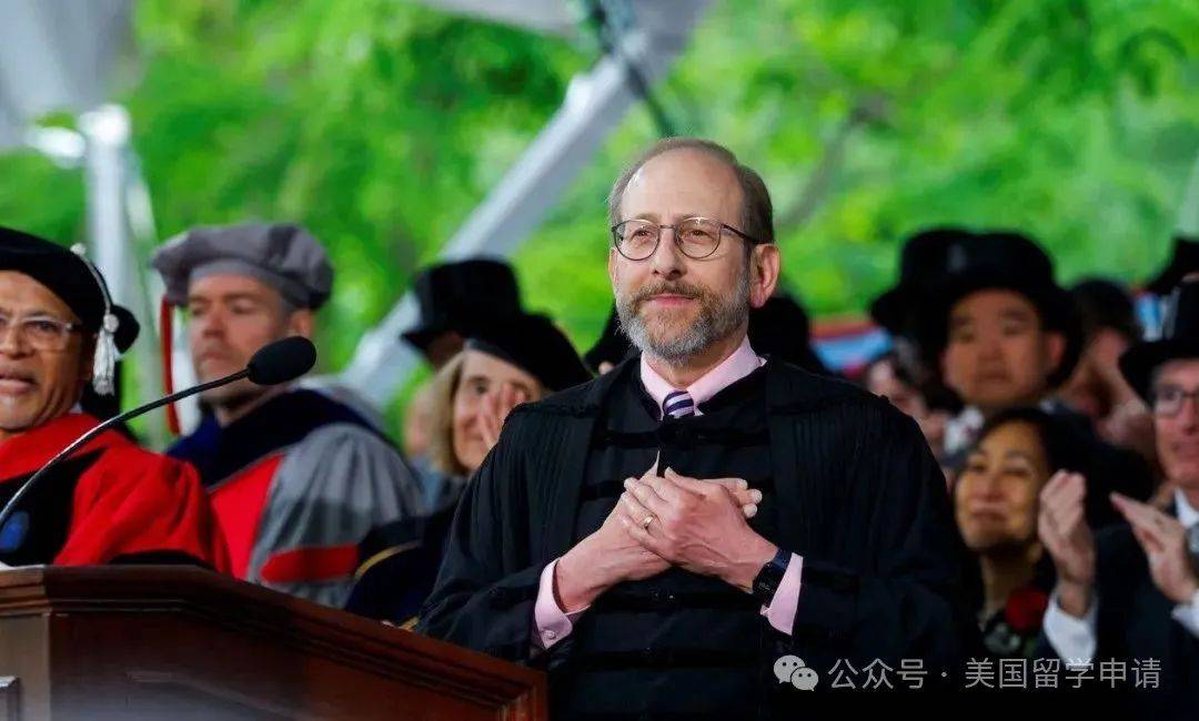 女生蒋雨融来自青岛英高毕业本科就读于杜克震撼全场！史上首位在哈佛毕业演讲的中国(图6)